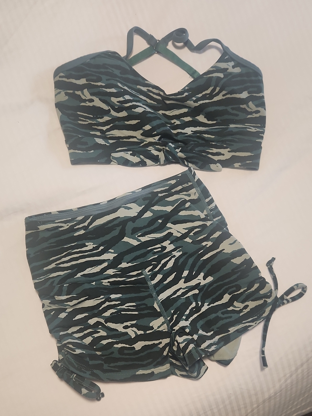 Ryderwear Green Camouflage Twist-Front Bralette & High-Waist Shorts